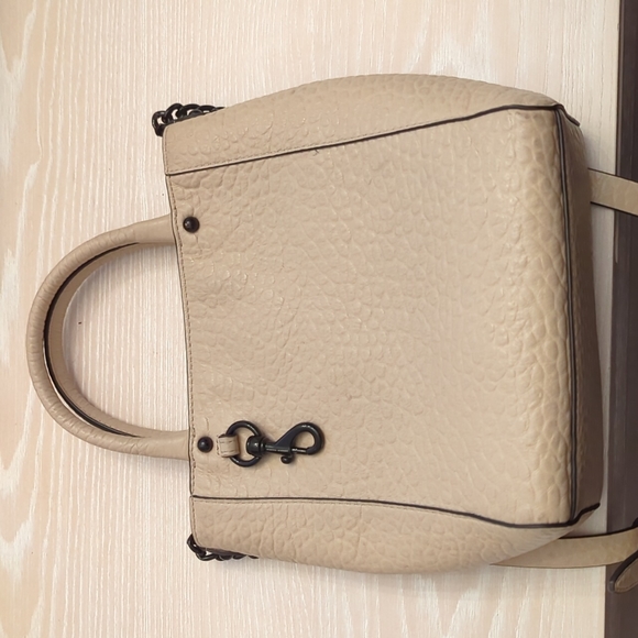 Rebecca Minkoff Chain Tote Crossbody Clay Colour - Picture 3 of 3